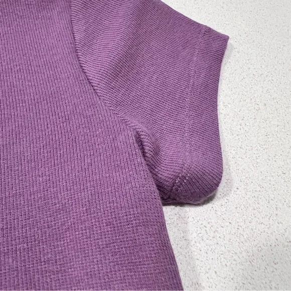 Club Monaco Bowee Tee, Size Medium, Deep Lilac/Plum, Very good condition - Picture 5 of 9